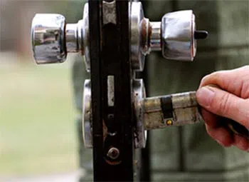 Arlington Locksmith Store Arlington, VA 703-828-9070 Arlington Locksmith Store Arlington, VA 703-828-9070